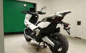 HONDA X-ADV 750 2025 RH21