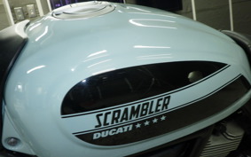 DUCATI SCRAMBLER SIXTY2 2016