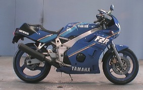 YAMAHA FZR400 1987 1WG