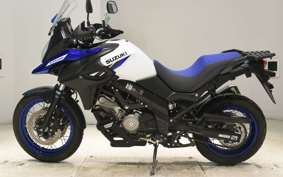 SUZUKI DL650 ( V-Strom 650 ) XTA 2024 C733M