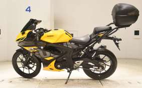 SUZUKI GSX-R150 2010