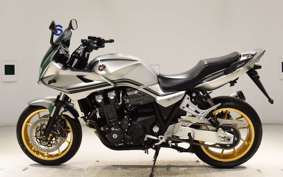 HONDA CB1300SB SUPER BOLDOR EP 2022 SC54