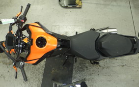 KTM 890 DUKE 2023