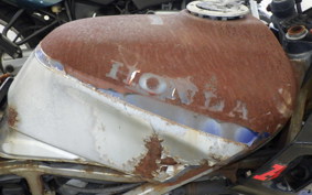 HONDA VT250FE MC08