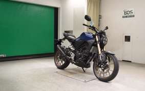 HONDA CB250RA 2001 MC52