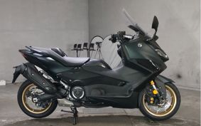 YAMAHA T-MAX 560 2026 SJ19J