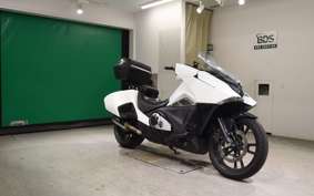 HONDA NM4 VULTUS -02 2014 RC82