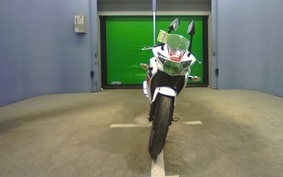 HONDA CBR125R JC50