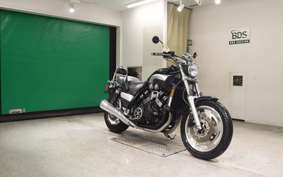 YAMAHA VMAX 2001