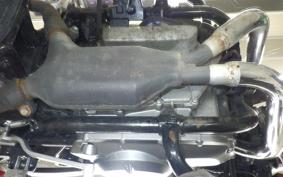 SUZUKI GSR250 2000