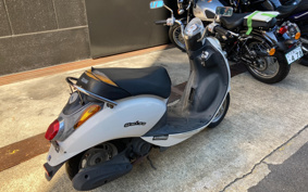 SYM UMI 50