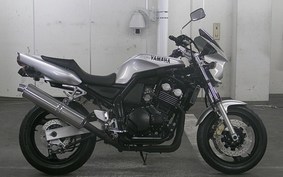 YAMAHA FZ400 1997 4YR