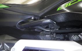 KAWASAKI Z800 2021