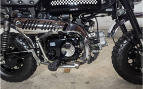 HONDA MON YELLOW LIMITED AB27