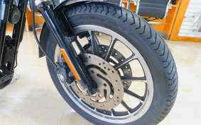 HARLEY XL883R 2006 CKM