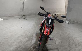 DUCATI HYPERMOTARD 698 MONO RVE 2025 4B00AA