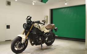 YAMAHA XSR900 2025 RN96J