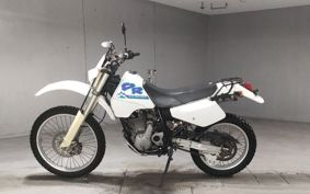 SUZUKI DR250 S SJ44A