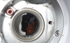 SUZUKI GSR250 2000