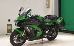 KAWASAKI NINJA H2 SX SE 2018 ZXT02A