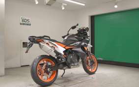 KTM 890 SMT