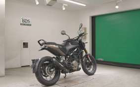 HUSQVARNA SVARTPILEN 125 2023