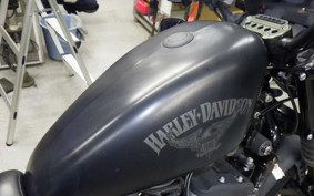 HARLEY XL883N 2015