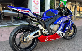 HONDA CBR1000RR 2005 SC57