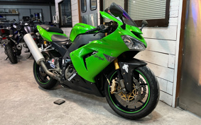 KAWASAKI NINJA ZX-10R 2004 ZXT00C