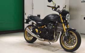 KAWASAKI Z900RS SE 2025 ZR900K