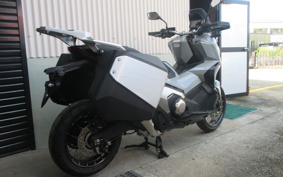 HONDA X-ADV 750 2021 RH10