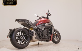 DUCATI XディアベルV4 2025