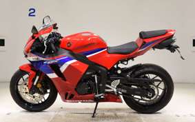 HONDA CBR600RR 2024 PC40