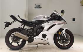 YAMAHA YZF-R6 2018