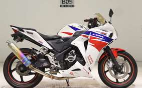 HONDA CBR250R GEN 3 2017 MC41