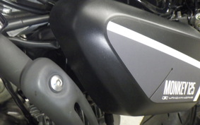 HONDA MONKEY 125 2000 JB05
