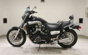 YAMAHA VMAX 2001