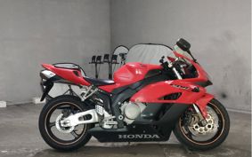 HONDA CBR1000RR 2004 SC57