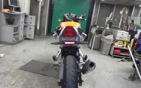 HONDA CBR250R GEN 3 2001 MC41