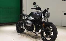BMW R NINE T PURE 2024