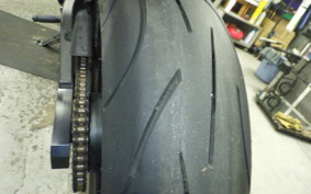 YAMAHA YZF-R1 2003