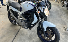 SUZUKI GLADIUS400 2010