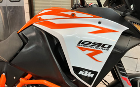 KTM 1290 SUPER ADVENTURE 2020 V5940