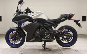 YAMAHA XJ6 FA 2015
