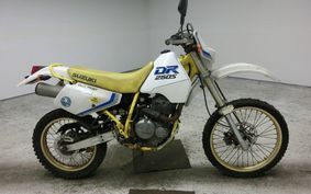 SUZUKI DR250 S SJ44A