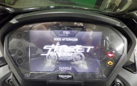 TRIUMPH STREET TRIPLE RS 2023