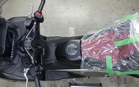 YAMAHA T-MAX 560 2026 SJ21J