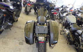 HARLEY FXLRST1920 2025