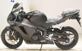 HONDA CBR600RR 2026 PC40