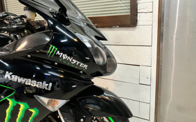 KAWASAKI ZZ1400 NINJA R 2006 ZXT40A